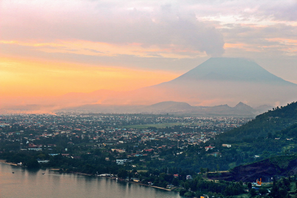 Вулкан Ньїрагонго, Конго