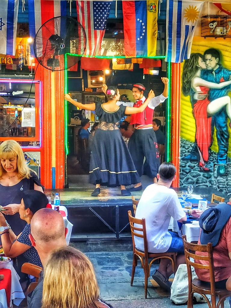 Танго в районі Ла-Бока в Буенос-Айресі