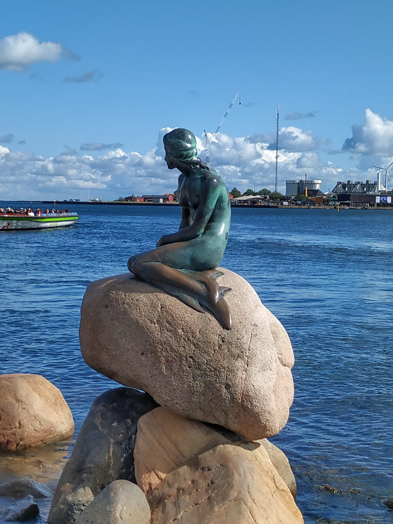 Русалонька у Копенгагені