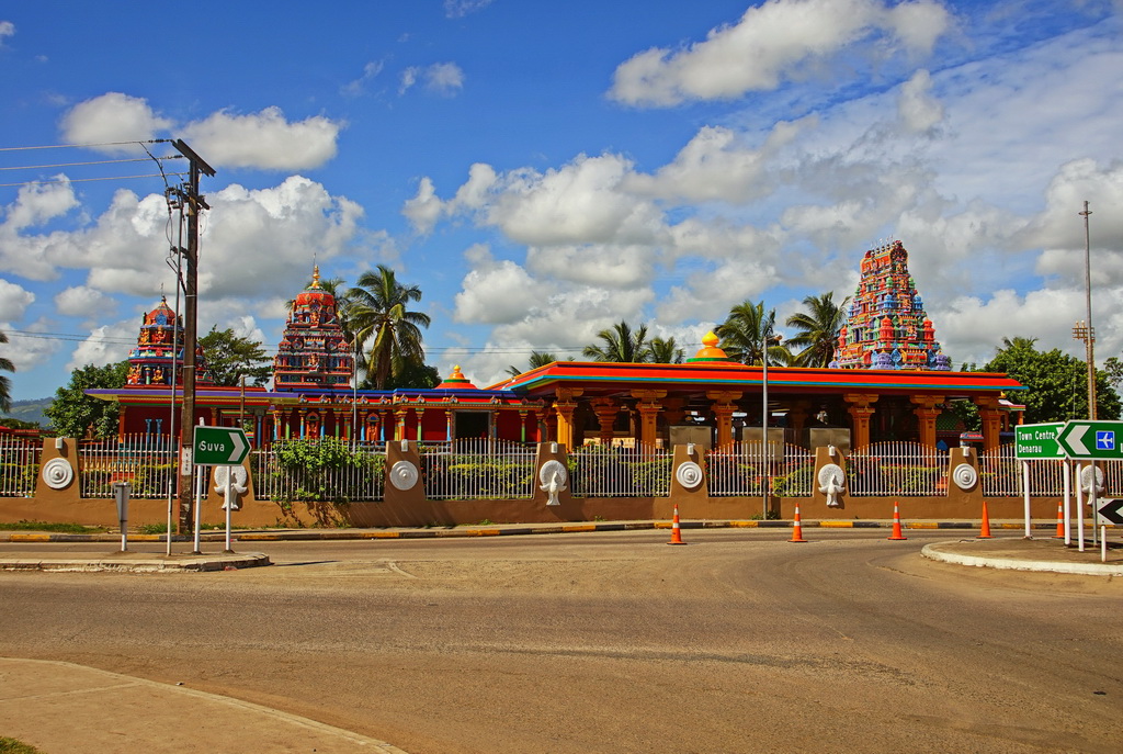 Індуїстський храм Sri Siva Subramaniya в Нанді (Nadi), Фіджі