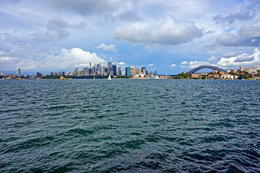 Вид на Сідней від затоки Порт Джексон