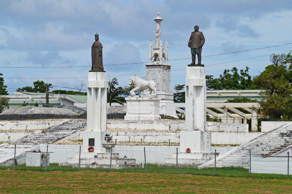 Цвинтар в Нукуалофі (Тонга)